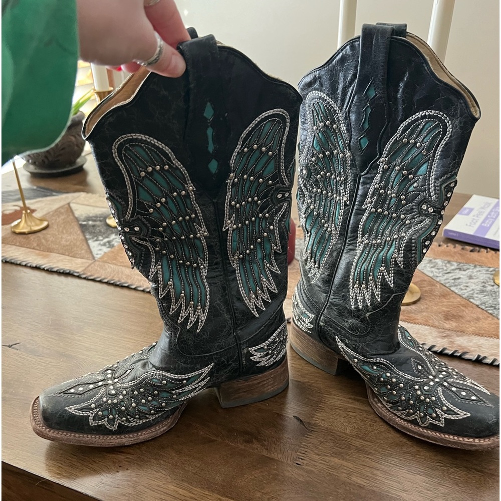 Corral cowboy/cowgirl boots. 6.5. Black square toe